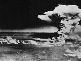 Une tempête de feu qui a englouti Hiroshima le 6 août 1945
